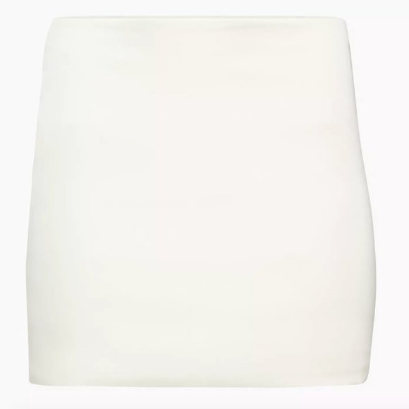 Aritzia Rocco Skirt - Picture 2 of 6